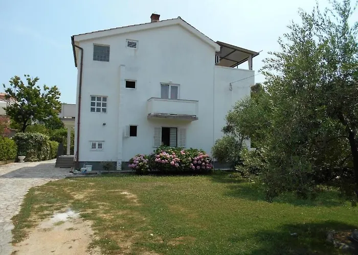 Ivanka Lägenhet Palit